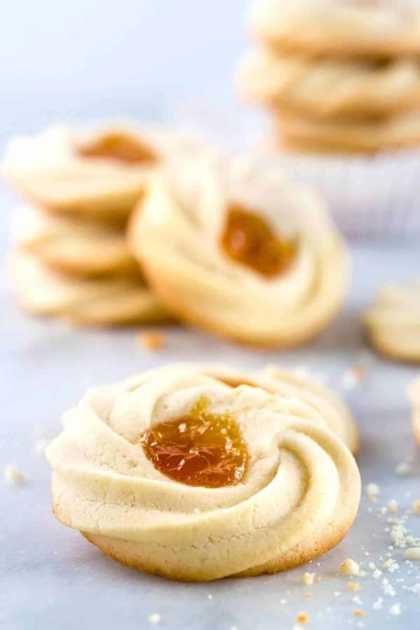 与杏果酱的曲奇饼