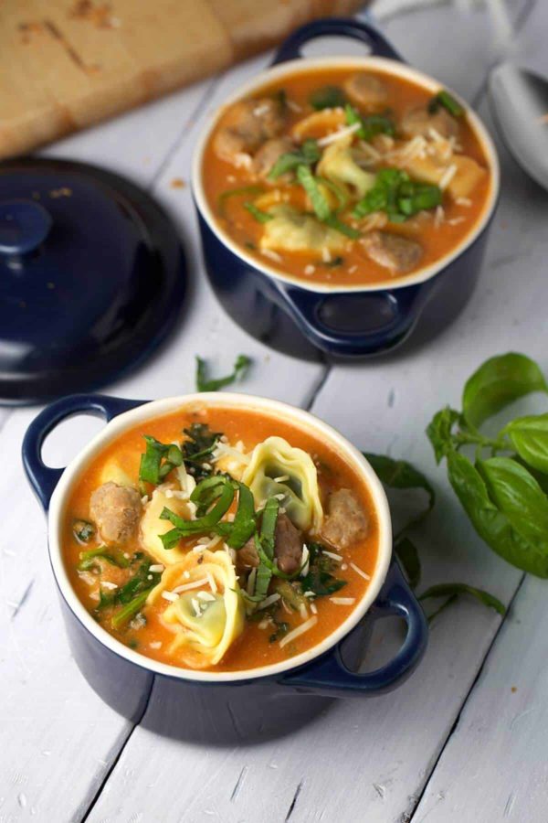 意大利香肠饺子汤