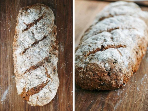 两个面包面包的照片与刀子得分在上面