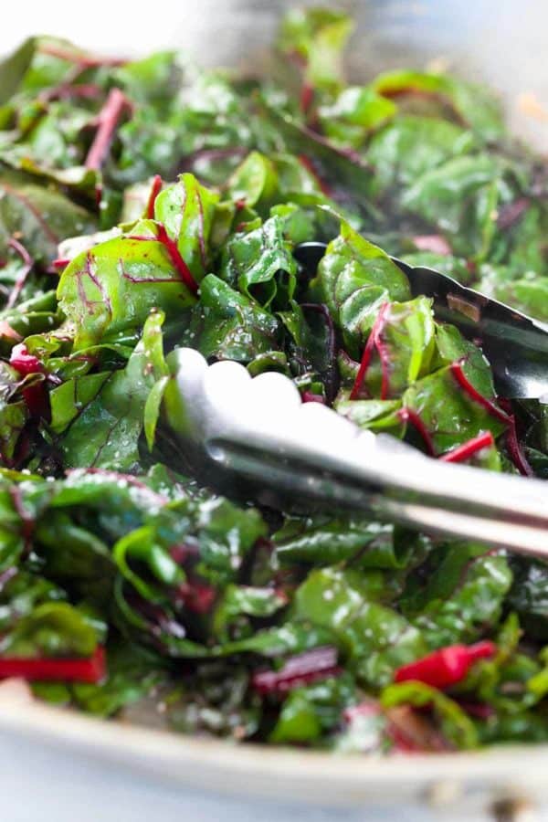 瑞士烹饪在煎锅中烹饪