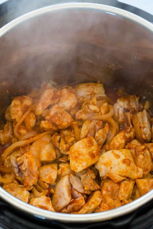 用快煲煮泰式咖喱鸡