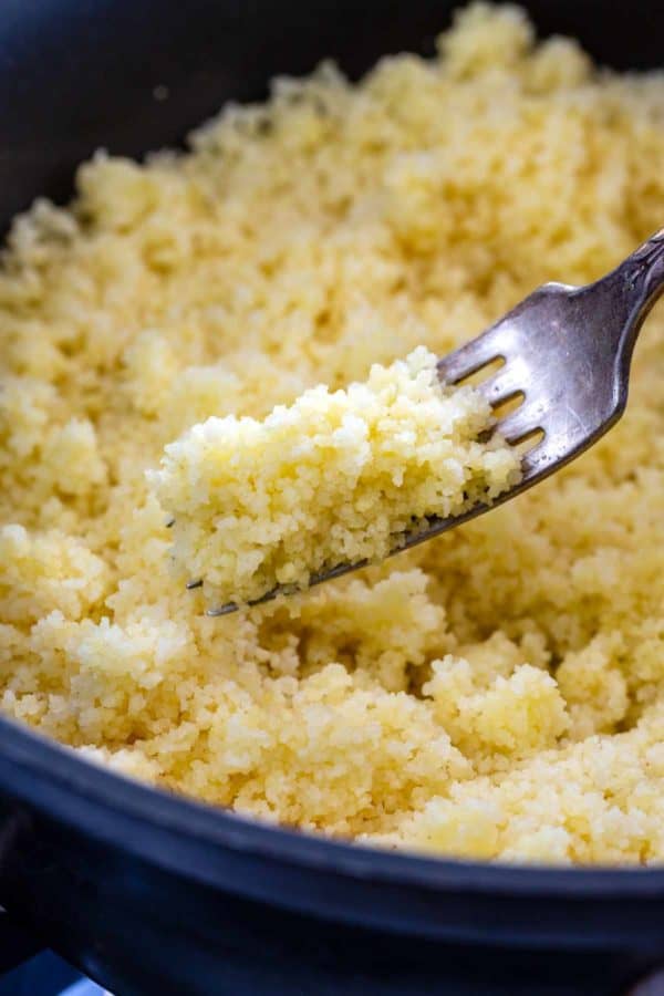 炉上即食摩洛哥蒸粗麦粉