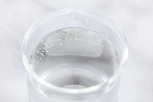 一罐蒸馏白醋