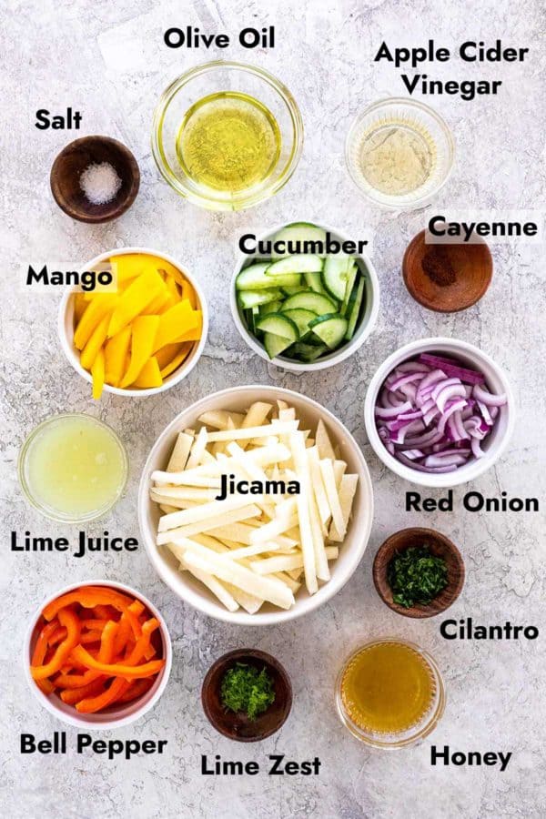 配料分成小碗